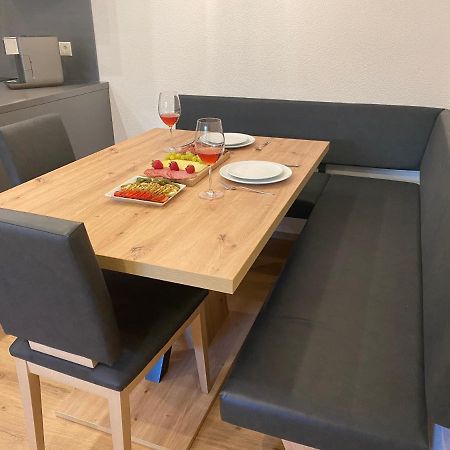 סאוטנס Leonies Appartement מראה חיצוני תמונה